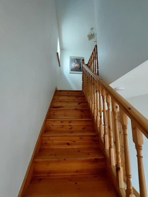 3 Bed Semi-Detached House In A Quite Estate Villa Bruff Екстериор снимка